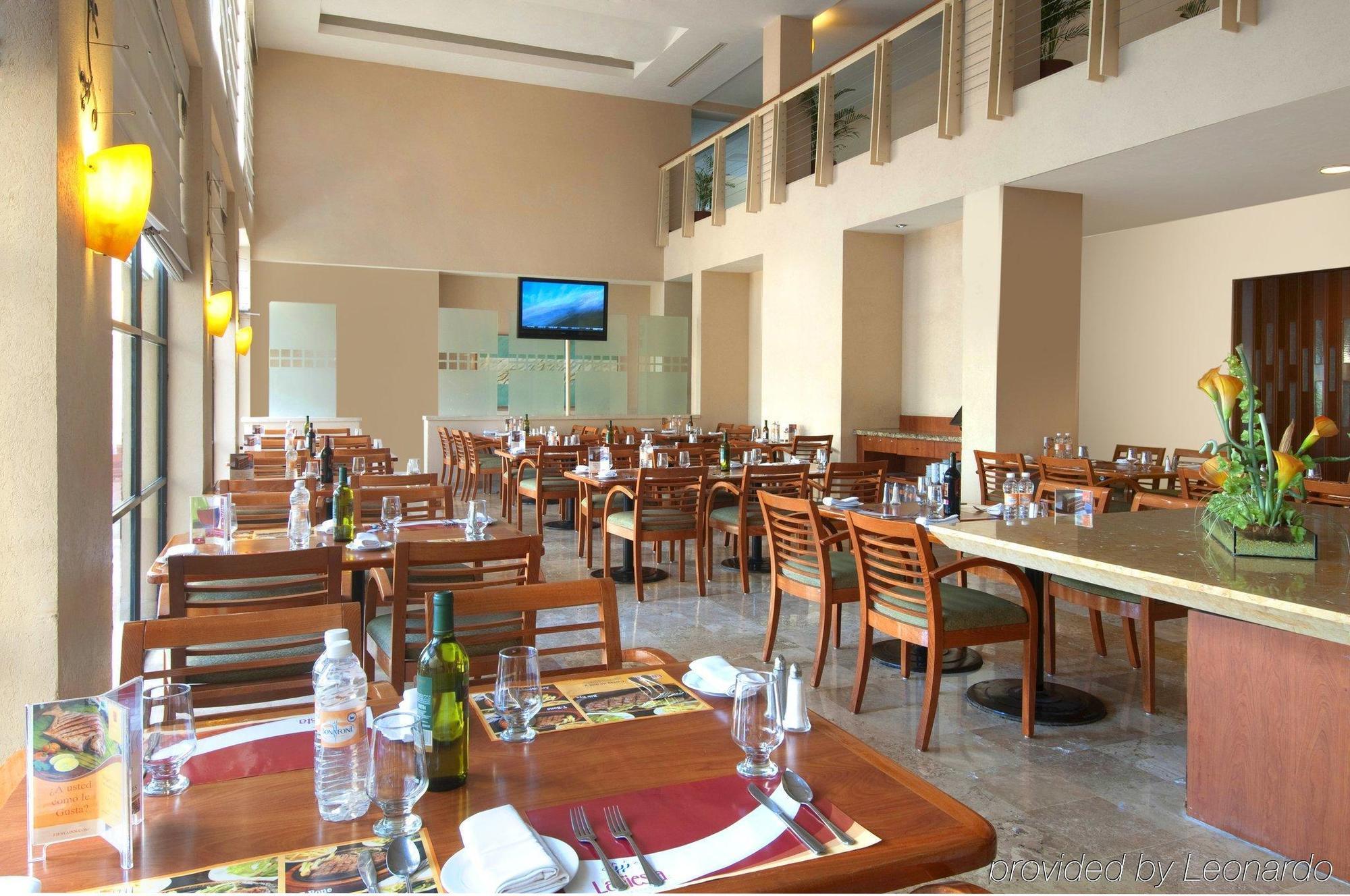 Fiesta Inn Poza Rica Restaurante foto